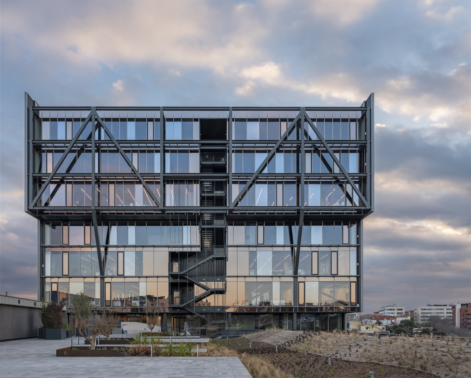 Slow Building Barcelona